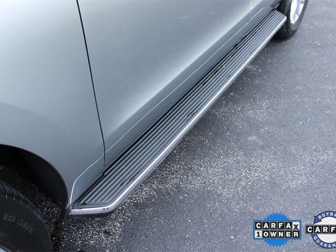 Used 2021 Ford Expedition XLT image 6