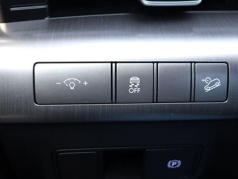 Used 2025 Hyundai Kona SEL image 22