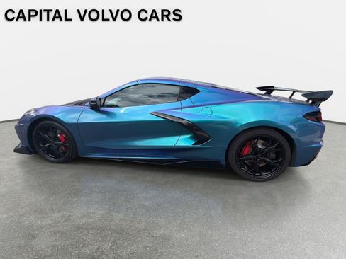 Used 2020 Chevrolet Corvette Stingray Preferred Cpe w/ 2LT Preferred Equipment Group RWD image 9