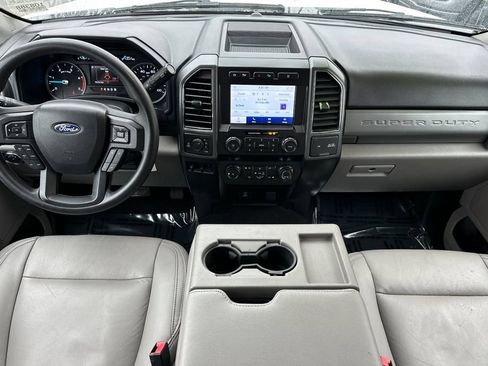 Used 2020 Ford F250 XLT w/ FX4 Off-Road Package AWD/4WD image 13
