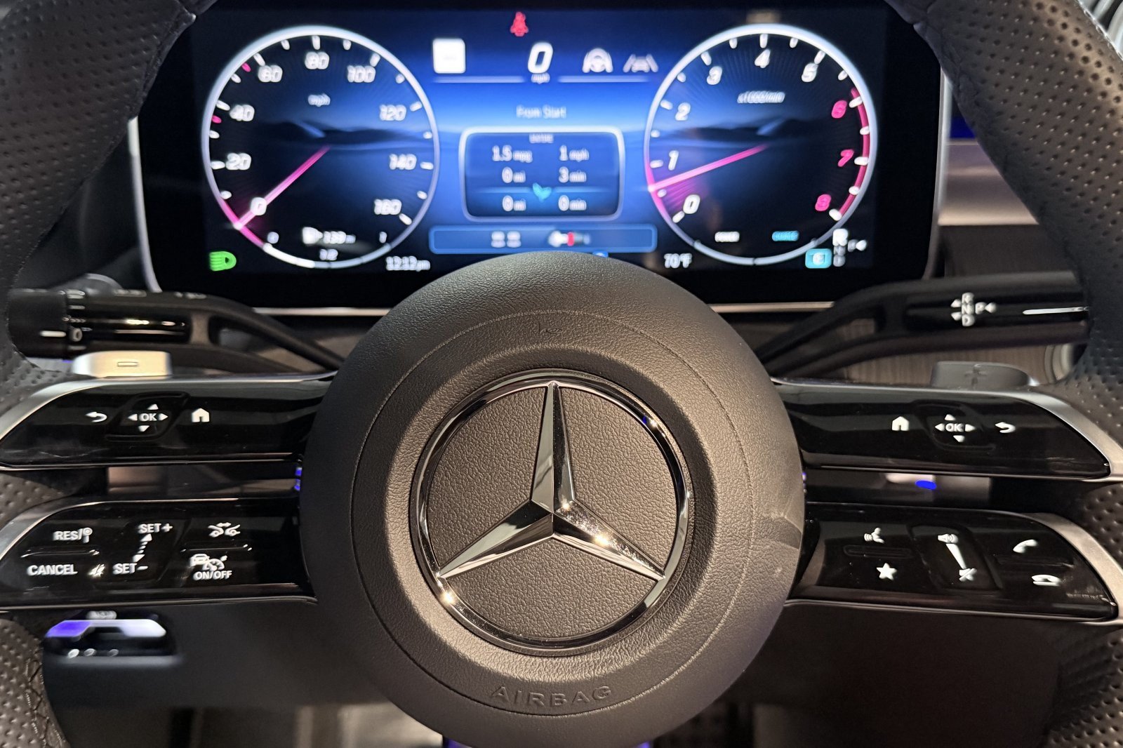 New 2026 Mercedes-Benz CLE 450 4MATIC Coupe image 21