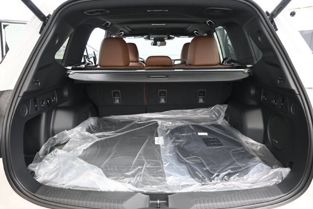 New 2026 Subaru Forester Touring AWD/4WD image 17