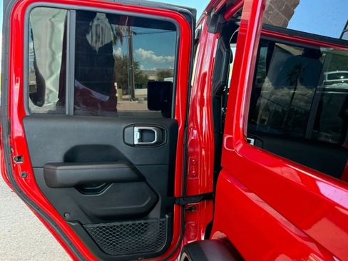 Used 2020 Jeep Wrangler Unlimited Rubicon AWD/4WD image 53