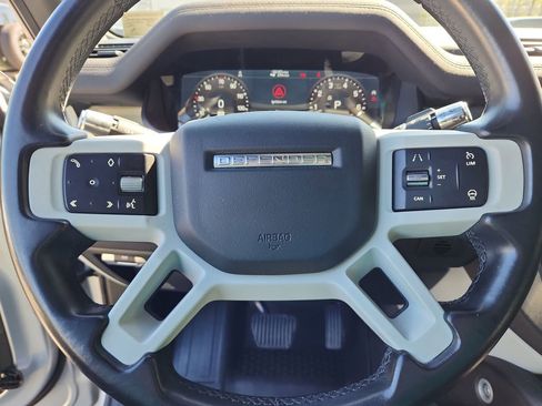 Used 2021 Land Rover Defender 110 SE AWD/4WD image 16