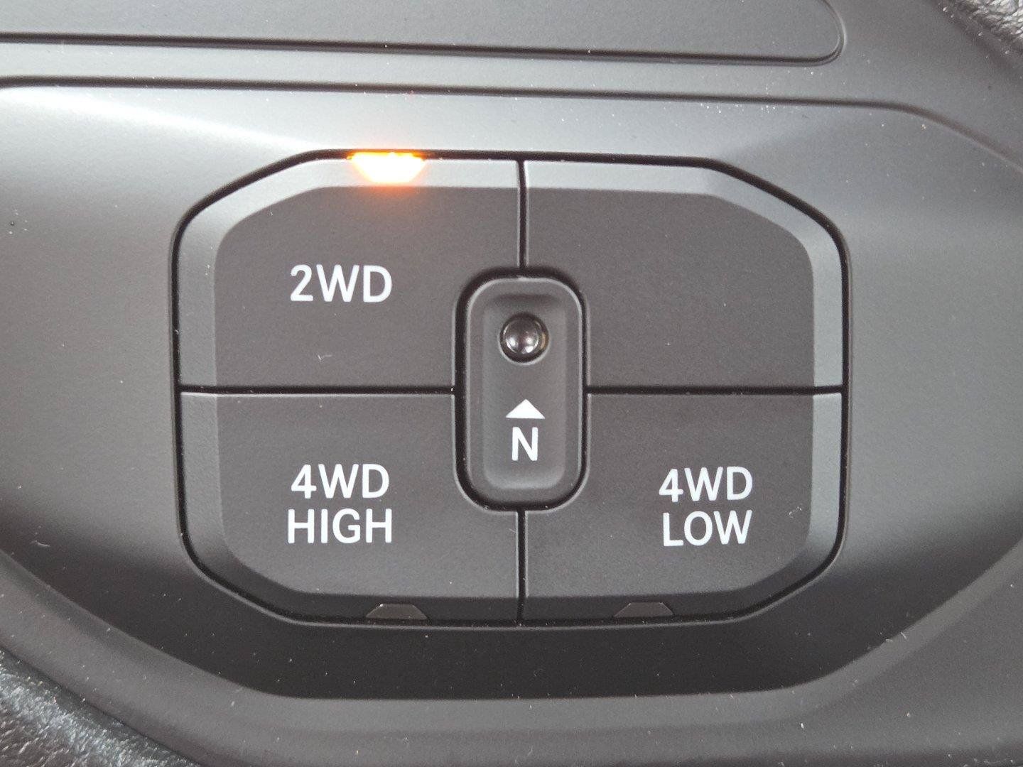 Used 2026 RAM 3500 Tradesman w/ Chrome Appearance Group A AWD/4WD image 23