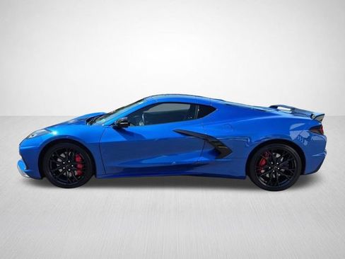 Used 2023 Chevrolet Corvette Stingray Preferred Cpe w/ Z51 Performance Package RWD image 7