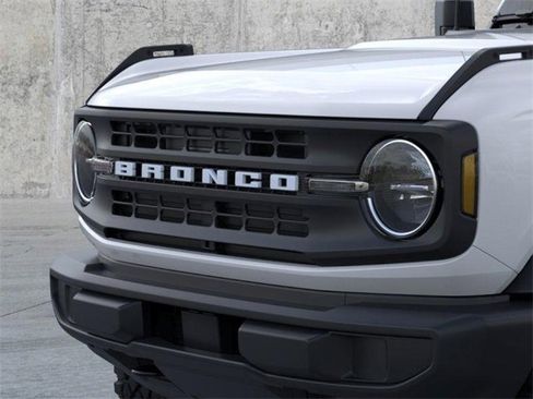 New 2025 Ford Bronco 2-Door w/ Sasquatch Package image 19