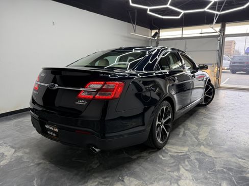 Used 2015 Ford Taurus SEL w/ Equipment Group 201A image 5