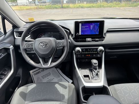 Used 2024 Toyota RAV4 XLE w/ Weather Package AWD/4WD image 17