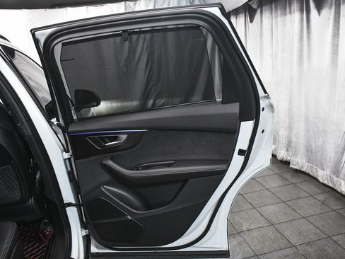 Used 2024 Audi SQ7 Prestige w/ Prestige Package AWD/4WD image 14