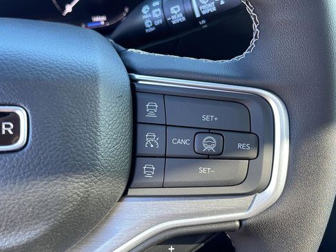 New 2026 Jeep Grand Wagoneer Limited AWD/4WD image 16