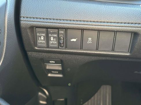 New 2026 Honda Odyssey EX-L image 25