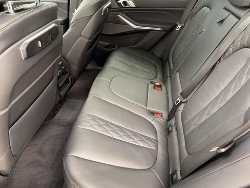 Used 2024 BMW X5 xDrive40i w/ M Sport Package AWD/4WD image 22