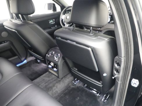 New 2026 Rolls-Royce Ghost image 24