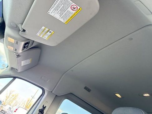 Used 2023 Ford Transit 350 XLT RWD image 22