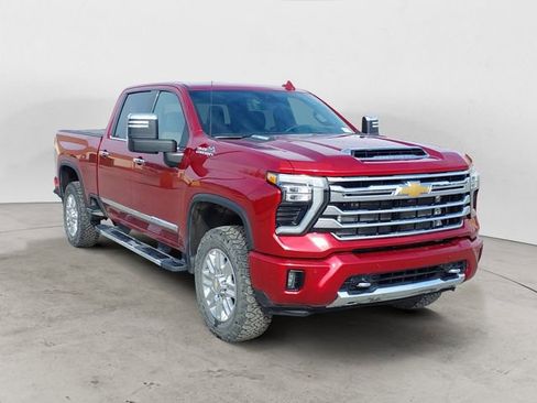 Used 2025 Chevrolet Silverado 2500 High Country w/ High Country Premium Package AWD/4WD image 7