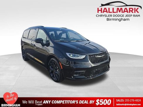 New 2026 Chrysler Pacifica Select image 1