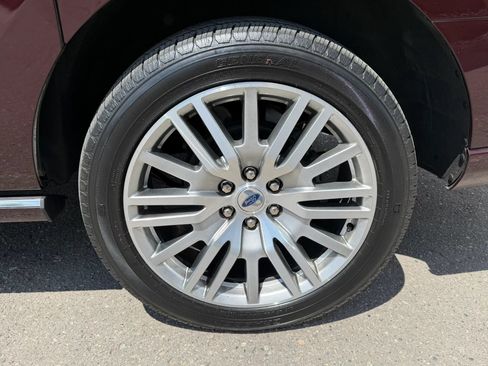 Used 2024 Ford Expedition Max Platinum AWD/4WD image 13