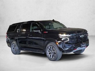 Used 2024 Chevrolet Suburban Z71 w/ Luxury Package video 3