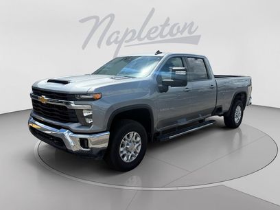 Used 2025 Chevrolet Silverado 3500 LT w/ Safety Package