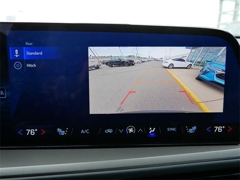 Certified 2025 Chevrolet Traverse LT image 15