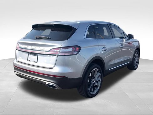 Used 2023 Lincoln Nautilus Reserve AWD/4WD image 8