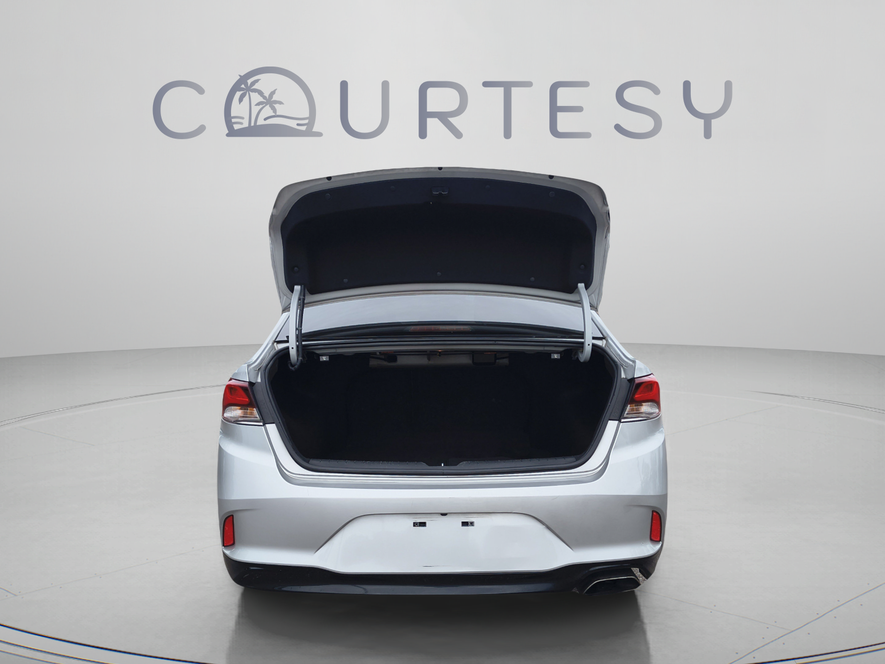 Used 2018 Hyundai Sonata Limited FWD image 9