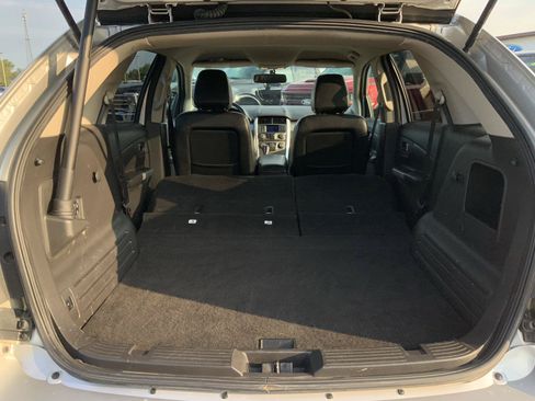 Used 2013 Ford Edge SEL FWD image 12
