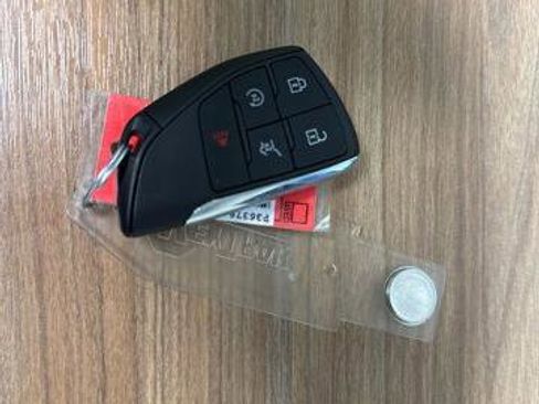 Used 2024 GMC Acadia Denali w/ Super Cruise Package image 55