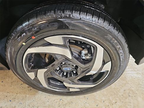 New 2026 Subaru Crosstrek 2.5i Limited image 32