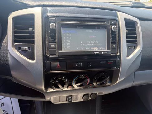 Used 2014 Toyota Tacoma PreRunner w/ TRD Sport Package RWD image 26
