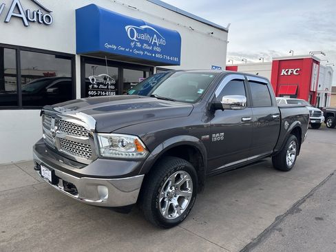 Used 2015 RAM 1500 Laramie w/ Convenience Group image 2