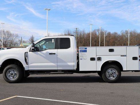 New 2026 Ford F350 XL w/ XL Chrome Package image 3