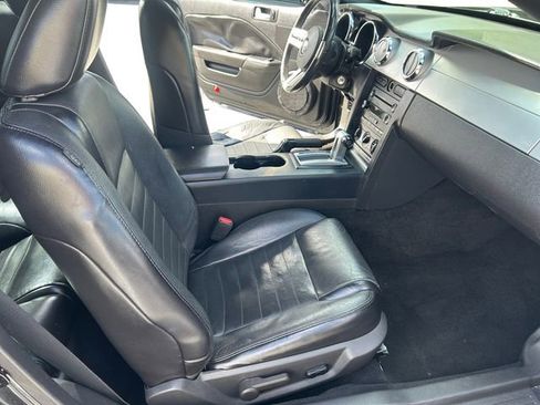 Used 2007 Ford Mustang GT image 16