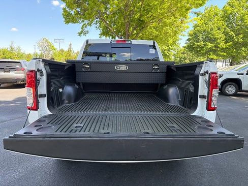 Used 2023 RAM 1500 Big Horn AWD/4WD image 18