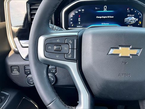 Used 2023 Chevrolet Silverado 1500 LT AWD/4WD image 24