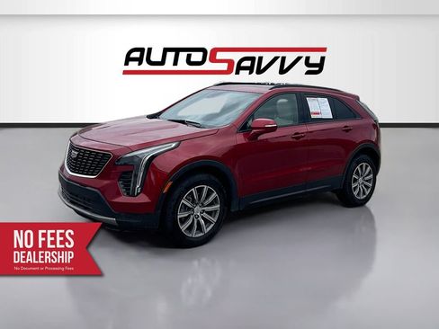 Used 2023 Cadillac XT4 Sport FWD image 3