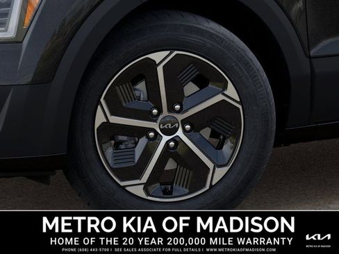 New 2026 Kia Niro LX image 9