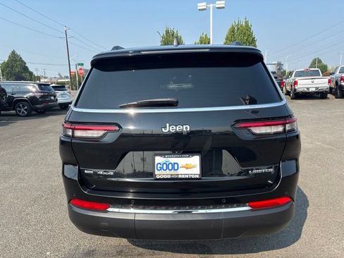 Used 2023 Jeep Grand Cherokee L Limited AWD/4WD image 4