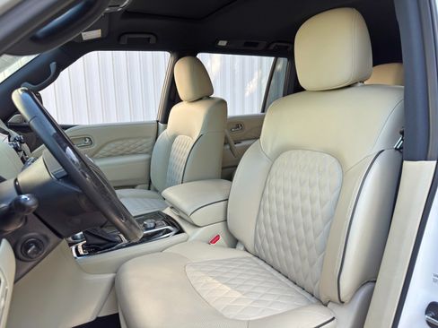 Used 2024 INFINITI QX80 Sensory w/ Cargo Package AWD/4WD image 41