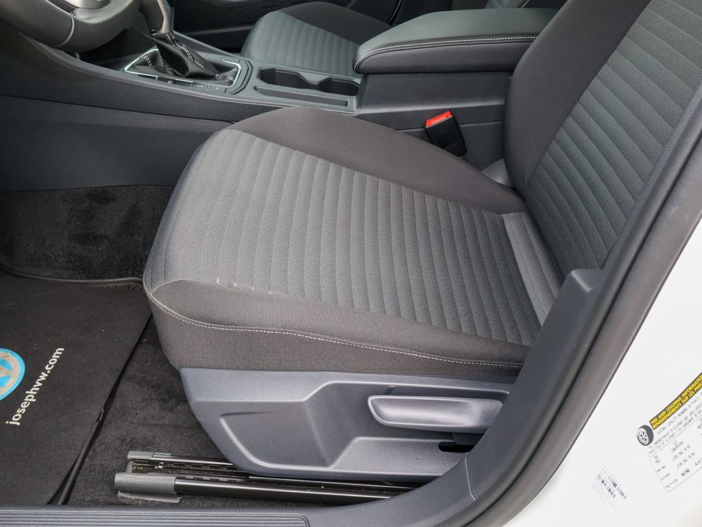Certified 2026 Volkswagen Jetta S FWD image 12