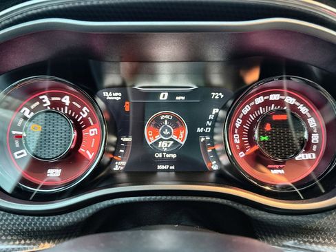 Used 2016 Dodge Challenger SRT Hellcat image 17