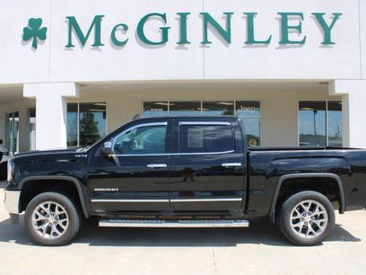 Used 2018 GMC Sierra 1500 SLT w/ SLT Premium Package