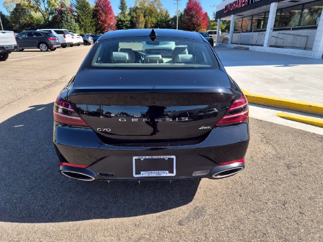 Used 2025 Genesis G70 2.5T AWD/4WD image 8
