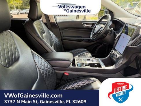 Used 2024 Ford Edge Titanium AWD/4WD image 9