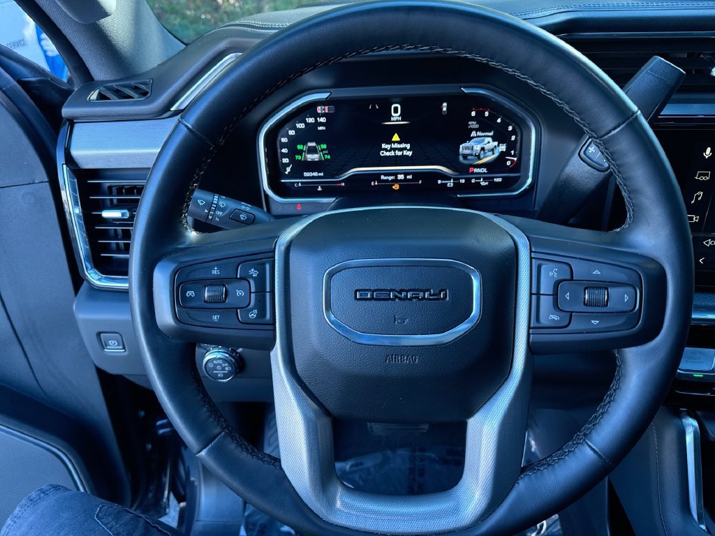 Used 2024 GMC Sierra 2500 Denali w/ Denali Reserve Package AWD/4WD image 16