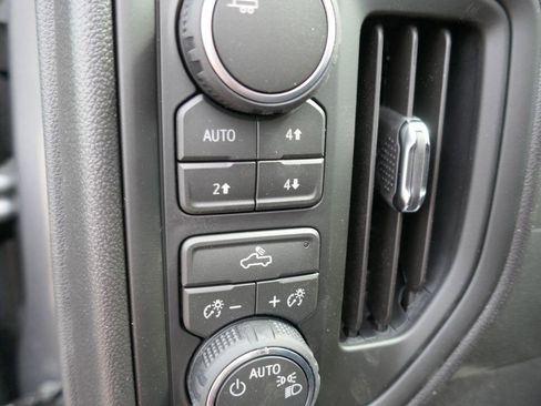 New 2026 Chevrolet Silverado 1500 Custom Trail Boss AWD/4WD image 17