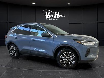 New 2026 Ford Escape SE