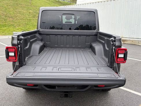 New 2026 Jeep Gladiator Rubicon AWD/4WD image 6