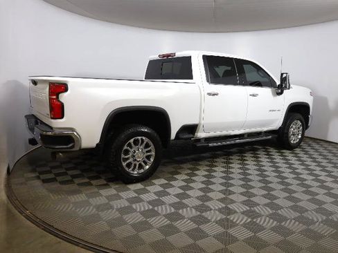 Used 2025 Chevrolet Silverado 3500 LTZ w/ LTZ Plus Package image 5